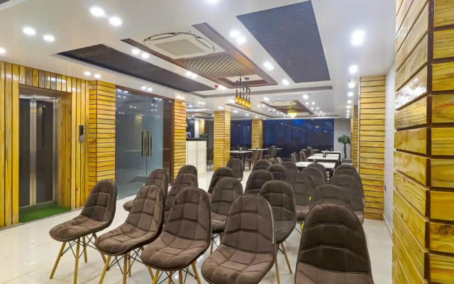 Fabhotel Palash
