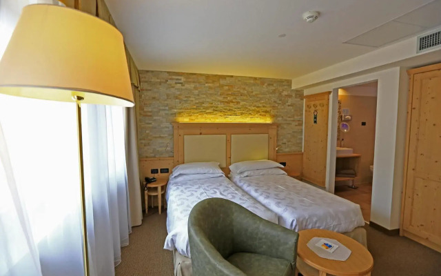 Hotel Ladina