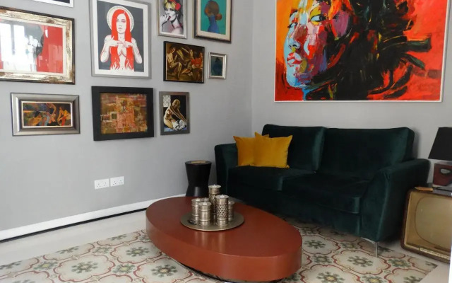 60 Indri Borg Townhouse