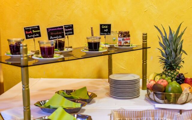 Hotel Goldflair am Rathaus