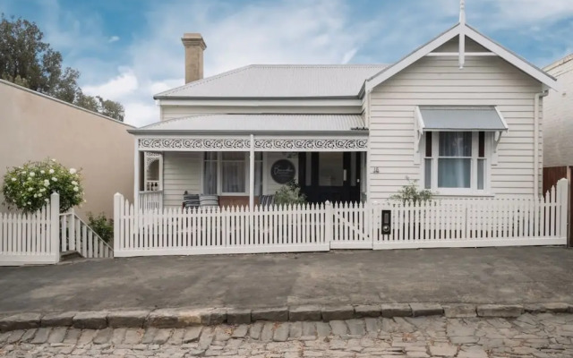 Benambra Queenscliff - Lonsdale Suite