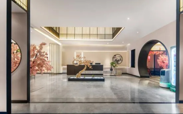 Moshang Light House Hotel (Zhengzhou South China City Longhu Jinyicheng Shopping Center) — фото 5