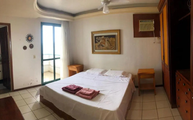 Amplo apartamento em Guarapari com vistas pro mar