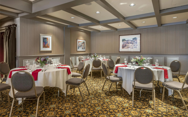 Best Western Plus The Normandy Inn & Suites