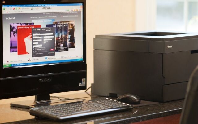 堪萨斯城市中心/尤尼希尔居家酒店(Residence Inn Kansas City Downtown/Union Hill)