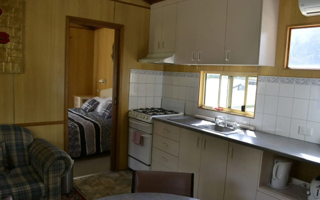 The Grampians Motel & The Views Restaurant