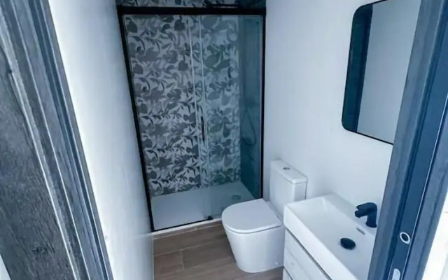 ZUR Boutique Hostel