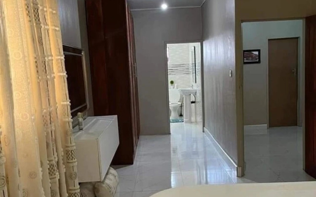 Spacious and Harmonious 2 Bedroomed Apartment