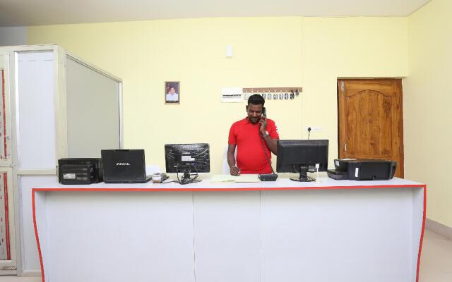 OYO Flagship 39521 Nandan Residency