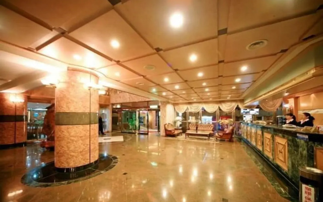 Ming Lu Holiday Hotel