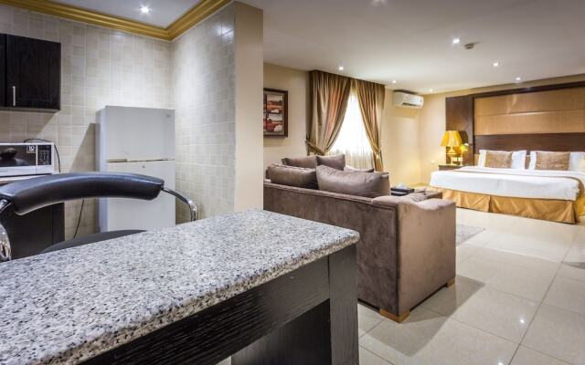 Ewa Palestine Jeddah