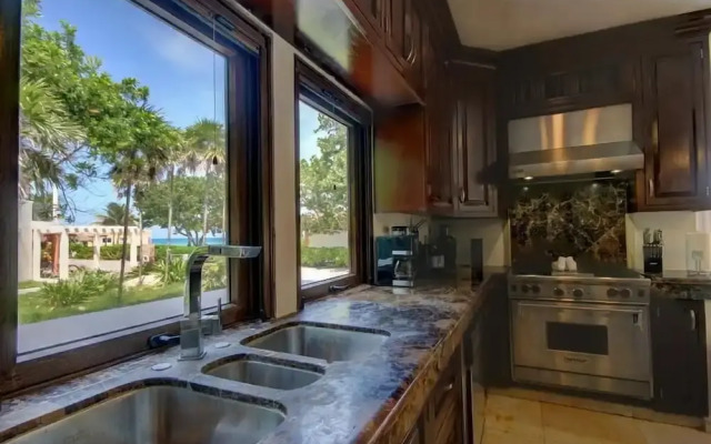 Villa Unica by Playa Moments