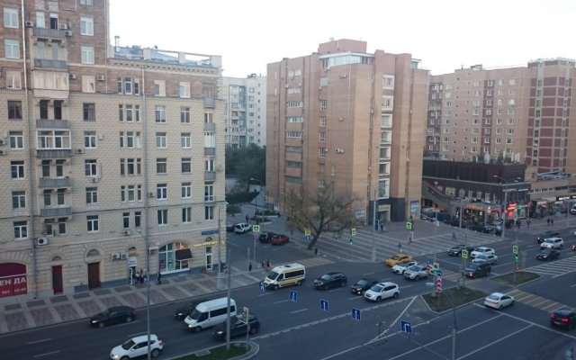 Apartment Novoslobodskaya