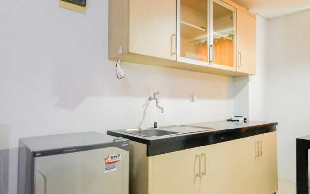 Stylish and Convenient Studio The Habitat Apartment