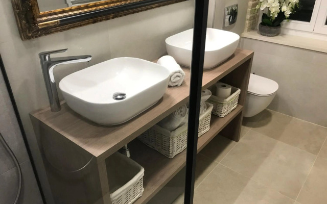 Central Park Residence