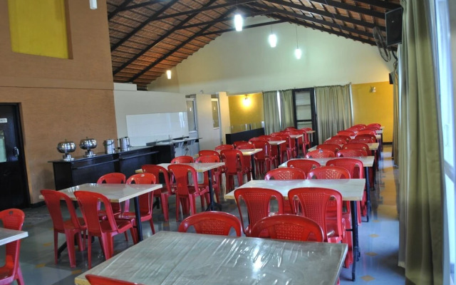 Hotel B M Shree Residency