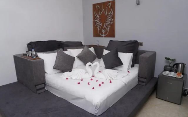 Fortview International Hotel