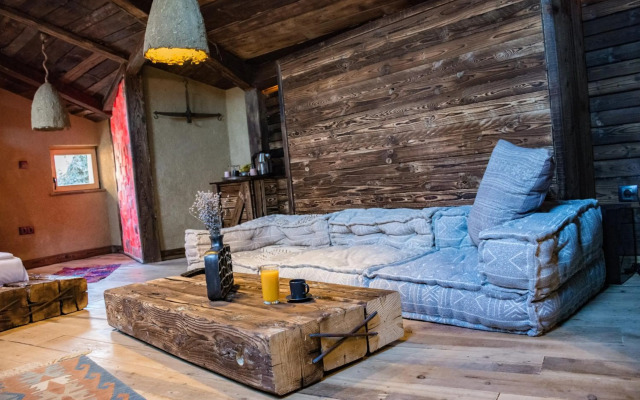 Saborna 25 Guest House