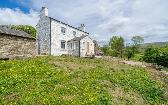 Hollins House