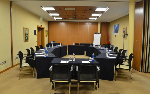 Bes Hotel Bergamo West