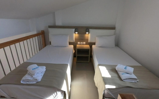 Finikas Garden Beach Resort Nikiti