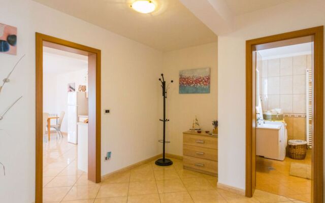 Apartment Cancar Como 34662