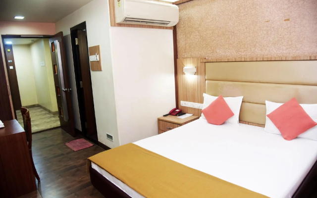 Hotel Indiana Inn – Guest Rooms – Navi Mumbai