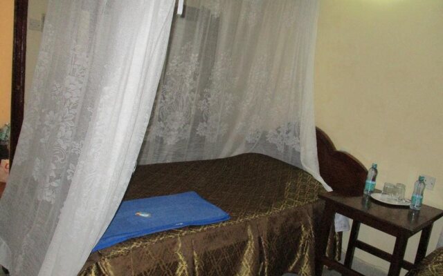 Ganjoni Wananchi Hotel