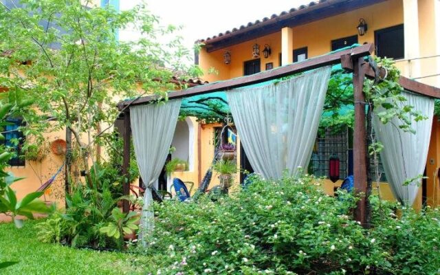 El Jardin Hostal