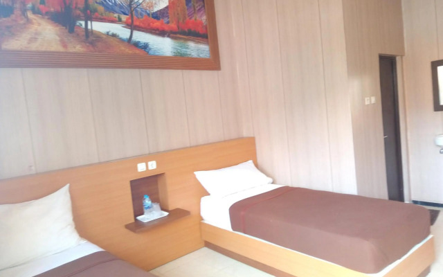Hotel Kencana Rembang