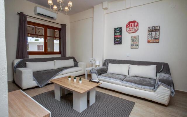 Irini's sea view apartment 60m2 Nea Michaniona