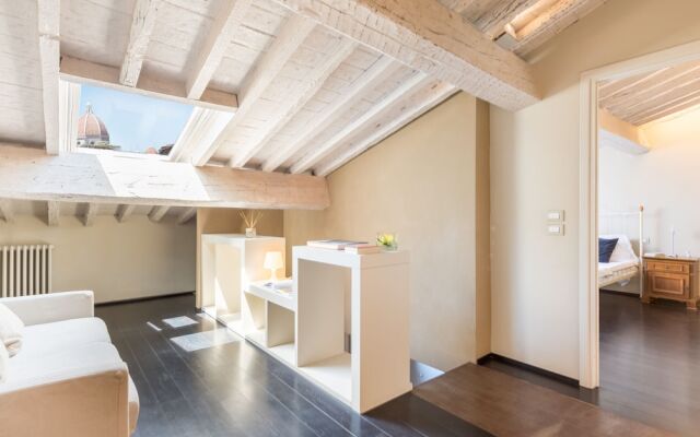 Santa Croce Apartments