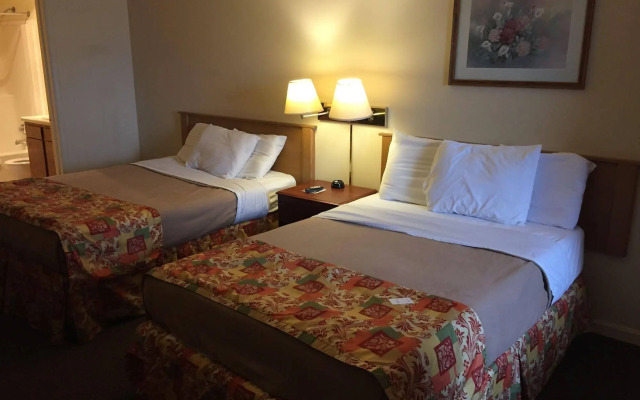 Wildwood Inn Tropical Dome & Theme Suites