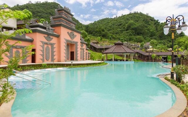 LN Dongfang Hot Spring Resort