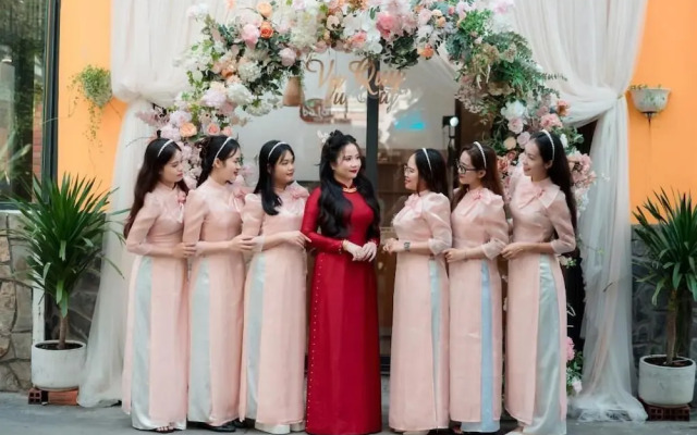 Ba Tam Vu Sua