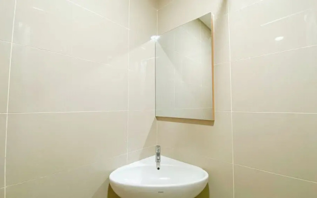 Simply And Nice Studio Apartment B Residence