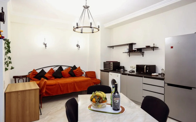 Three Bedroom apartment near Vake Park