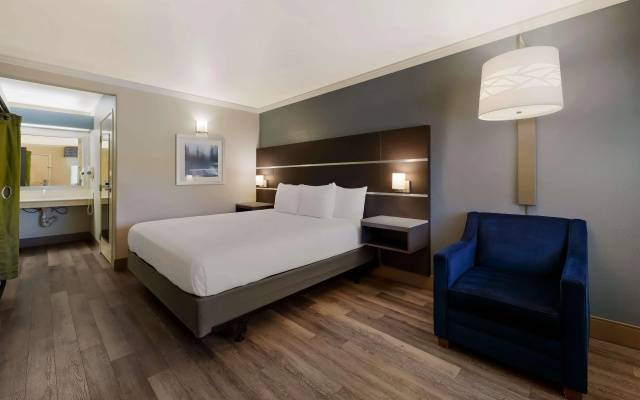 Best Western Inn & Suites Lemoore