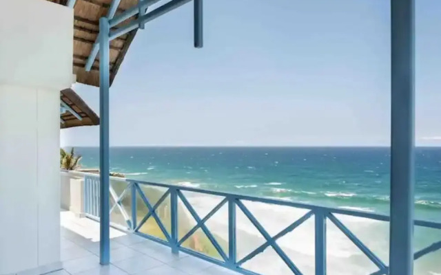 Beachfront Bliss in Ballito - 3 Bedroom Apartment