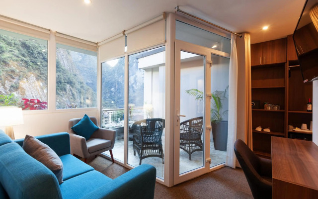 Inti Punku MachuPicchu Hotel & Suites