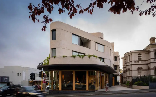 Roxburgh House Apartments