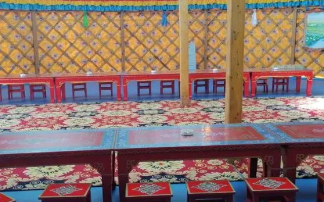 Oriental Pearl Hotel