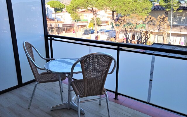 Hotel 153