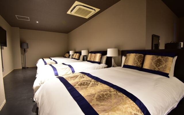 PRIME INN OSAKA SHINSAIBASHI - Hostel