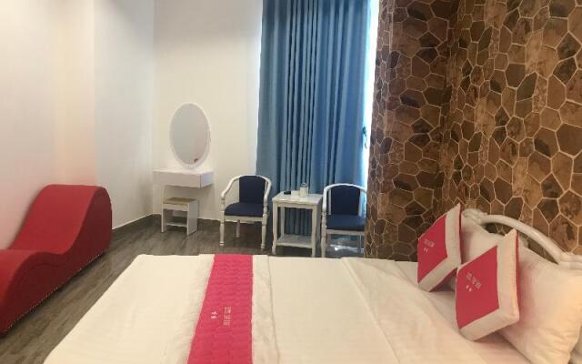 Tan Binh Hotel by ZUZU