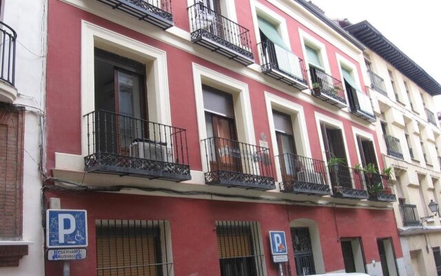 Apartamentos MLR Paseo del Prado