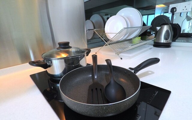 Mystayover at The Summer Suites