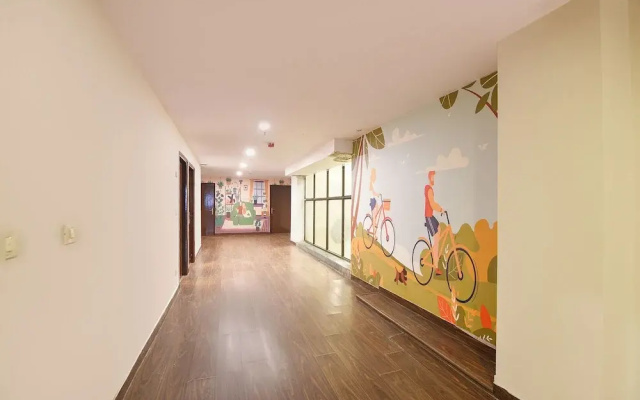 Fabhotel Crescent