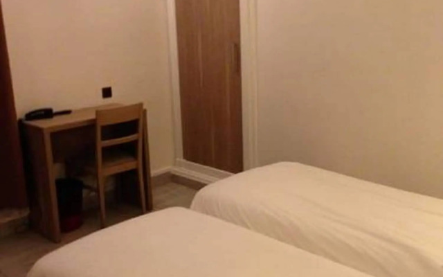 Hotel Montana Paris Lafayette