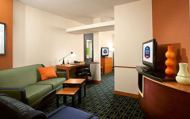 Fairfield Inn & Suites Dallas Plano/The Colony